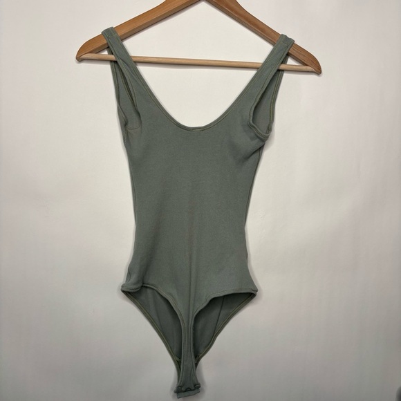 Skims Cotton Rib Tank Thong Bodysuit Small - Picture 8 of 11